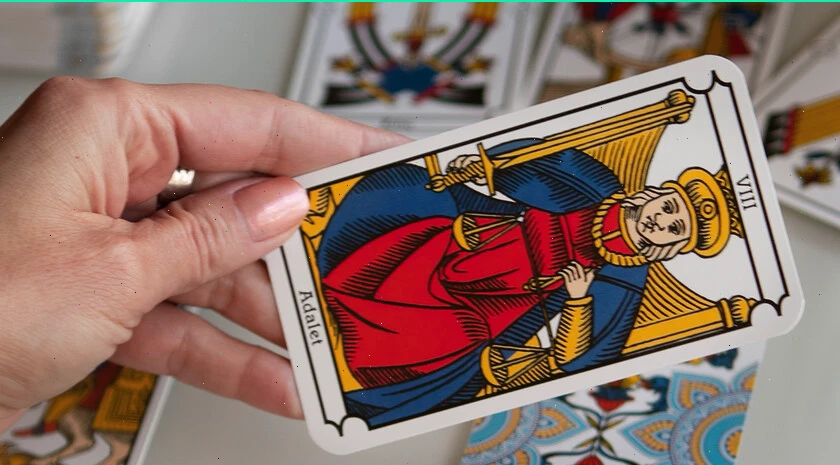 Таро онлайн: живой гид таро онлайн